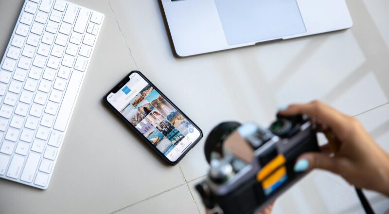 Zdjęcie do artykułu: Czy Instagram Reels pokona TikToka? Analiza danych